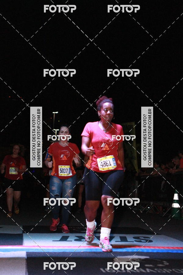 Buy your photos of the eventRun The Night - Rio de Janeiro on Fotop