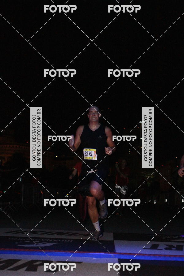 Buy your photos of the eventRun The Night - Rio de Janeiro on Fotop