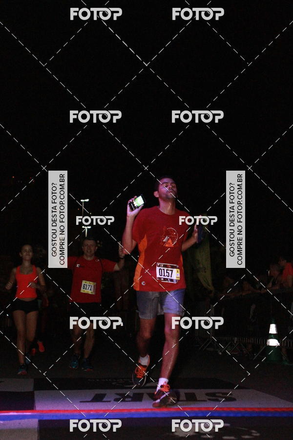 Buy your photos of the eventRun The Night - Rio de Janeiro on Fotop