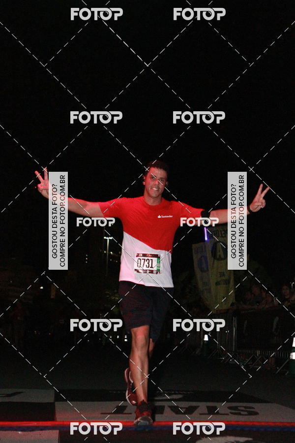 Buy your photos of the eventRun The Night - Rio de Janeiro on Fotop