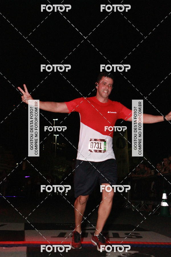 Buy your photos of the eventRun The Night - Rio de Janeiro on Fotop