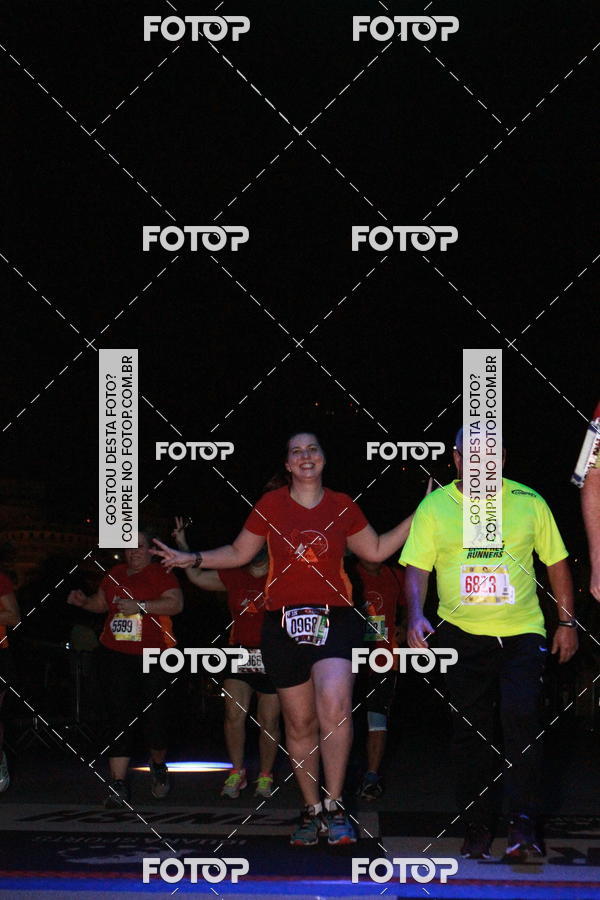 Buy your photos of the eventRun The Night - Rio de Janeiro on Fotop