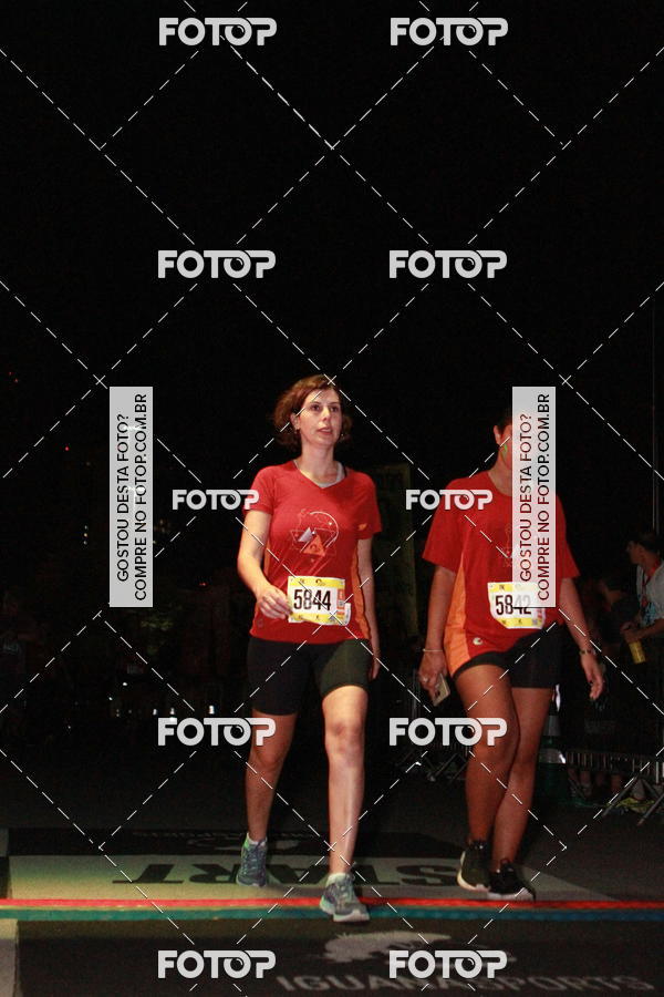 Buy your photos of the eventRun The Night - Rio de Janeiro on Fotop