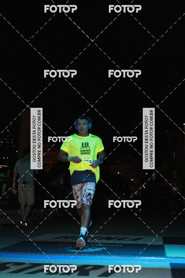 Buy your photos of the eventRun The Night - Rio de Janeiro on Fotop