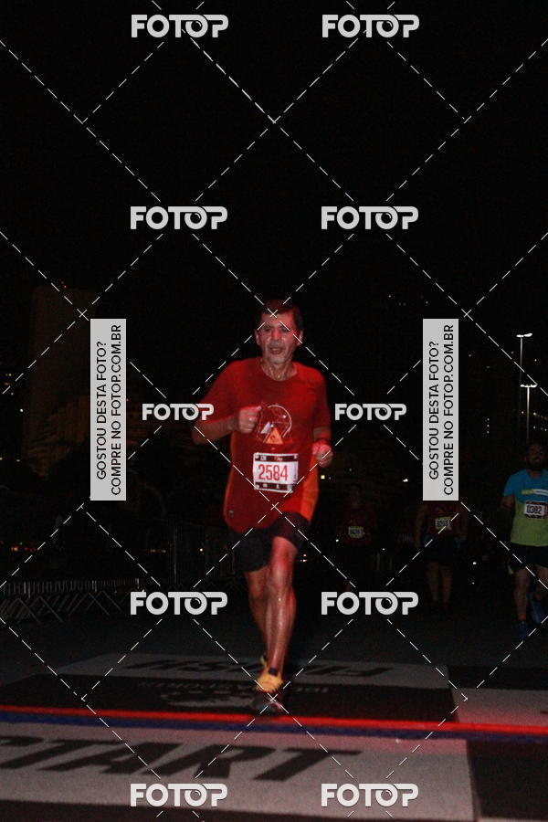 Buy your photos of the eventRun The Night - Rio de Janeiro on Fotop