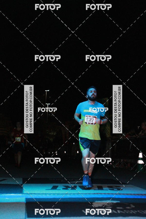 Buy your photos of the eventRun The Night - Rio de Janeiro on Fotop