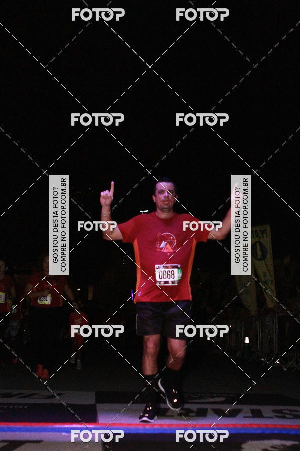 Buy your photos of the eventRun The Night - Rio de Janeiro on Fotop