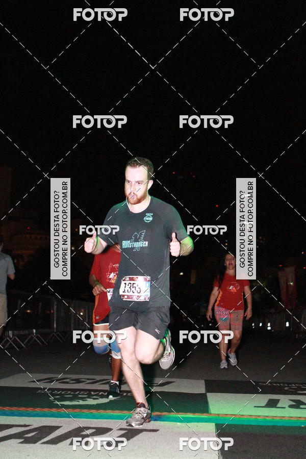Buy your photos of the eventRun The Night - Rio de Janeiro on Fotop