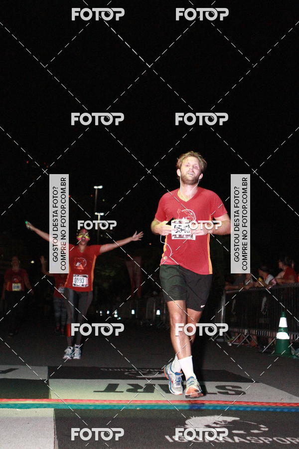 Buy your photos of the eventRun The Night - Rio de Janeiro on Fotop