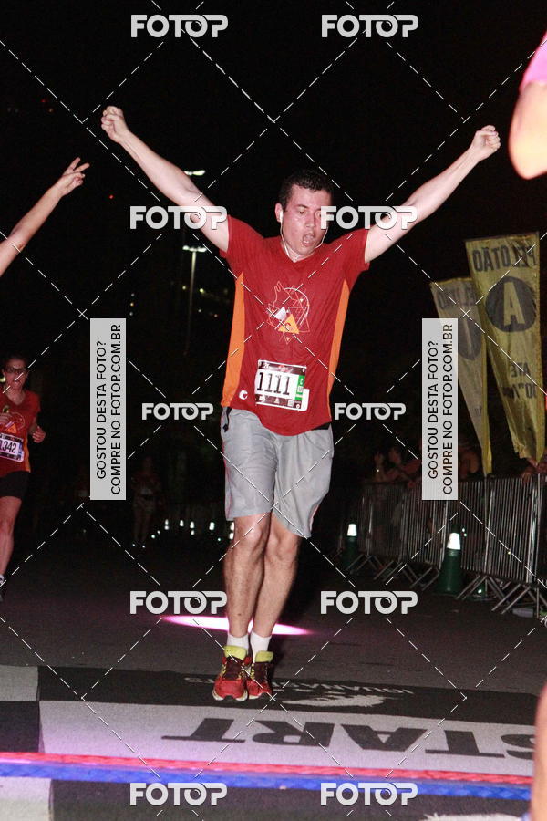 Buy your photos of the eventRun The Night - Rio de Janeiro on Fotop