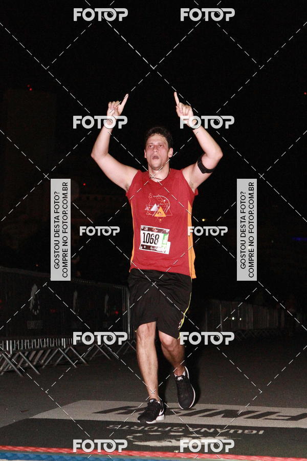 Buy your photos of the eventRun The Night - Rio de Janeiro on Fotop