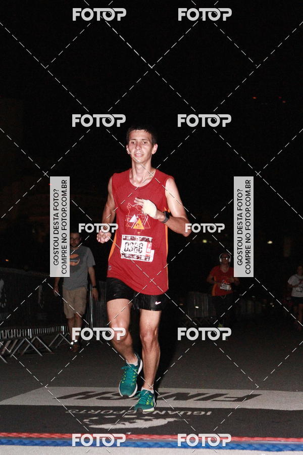 Buy your photos of the eventRun The Night - Rio de Janeiro on Fotop