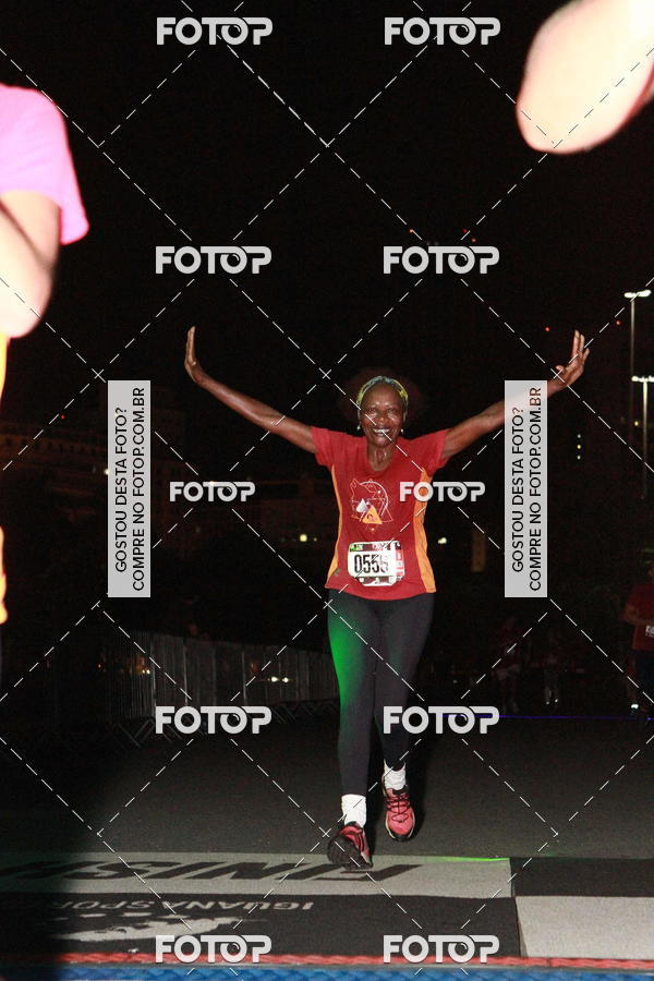 Buy your photos of the eventRun The Night - Rio de Janeiro on Fotop