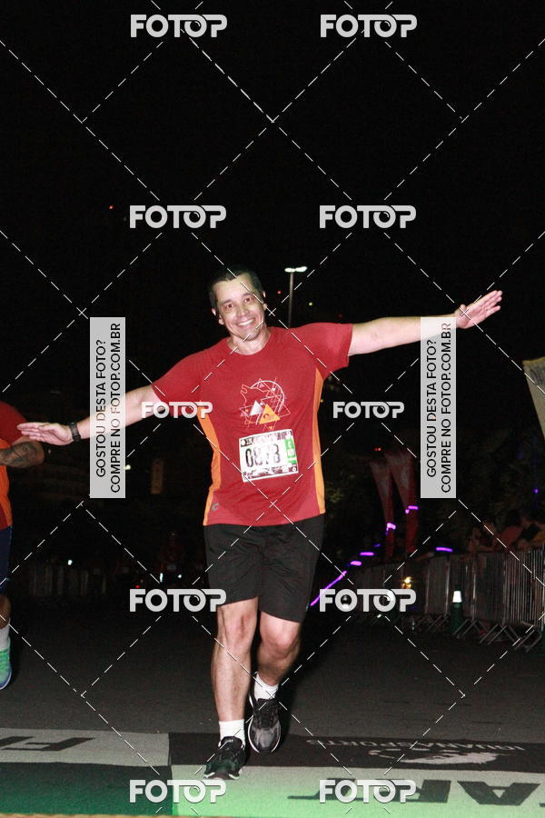 Buy your photos of the eventRun The Night - Rio de Janeiro on Fotop