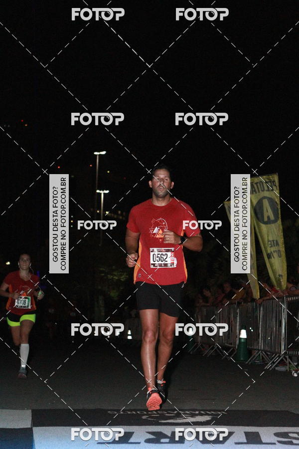 Buy your photos of the eventRun The Night - Rio de Janeiro on Fotop