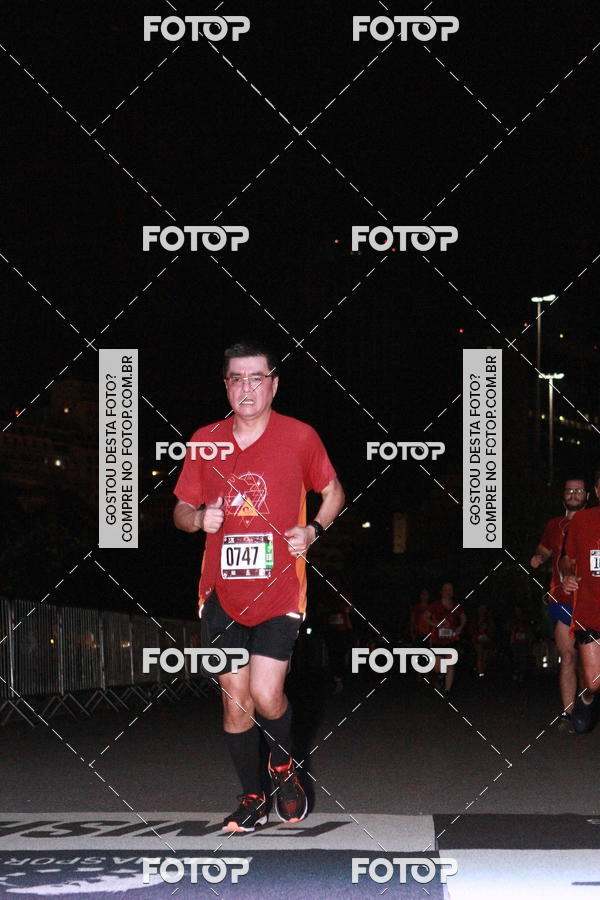 Buy your photos of the eventRun The Night - Rio de Janeiro on Fotop