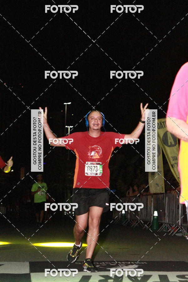 Buy your photos of the eventRun The Night - Rio de Janeiro on Fotop