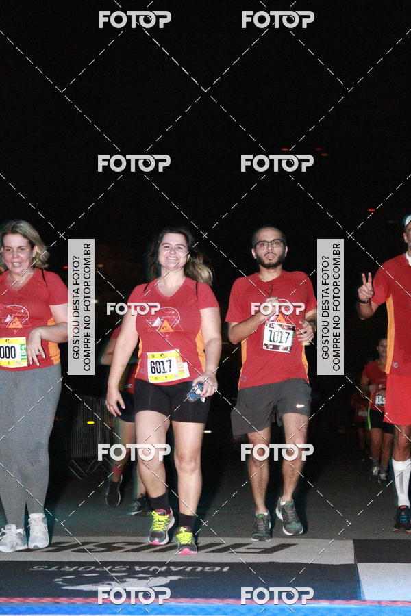 Buy your photos of the eventRun The Night - Rio de Janeiro on Fotop