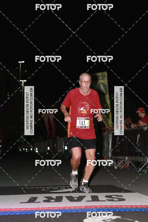 Buy your photos of the eventRun The Night - Rio de Janeiro on Fotop