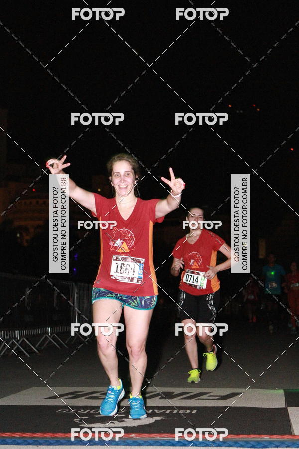 Buy your photos of the eventRun The Night - Rio de Janeiro on Fotop