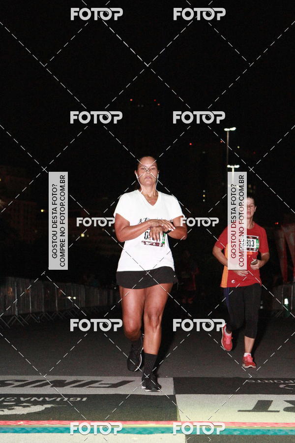Buy your photos of the eventRun The Night - Rio de Janeiro on Fotop