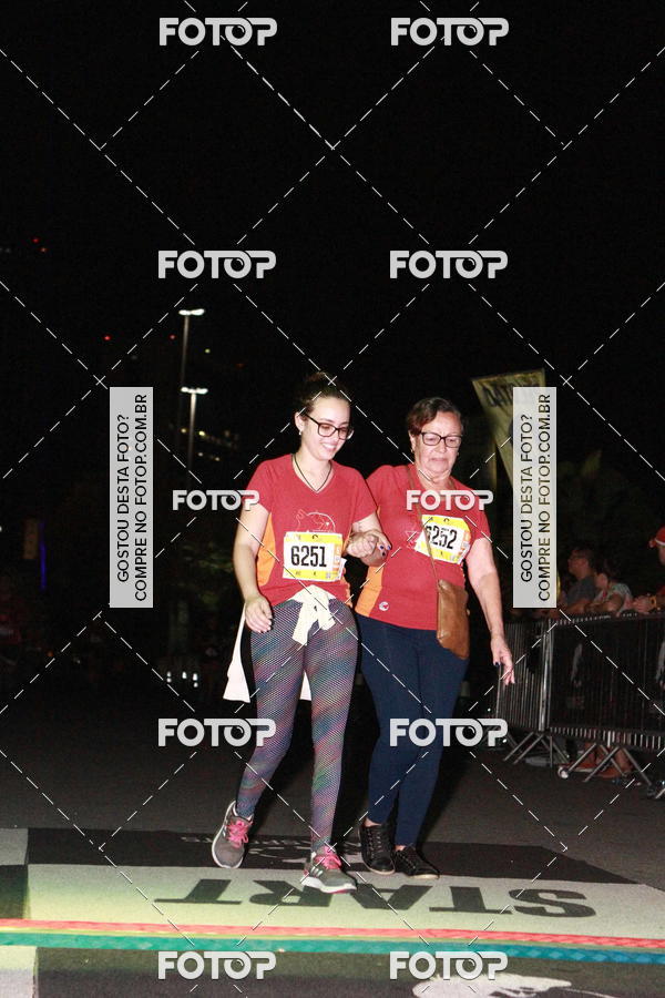 Buy your photos of the eventRun The Night - Rio de Janeiro on Fotop