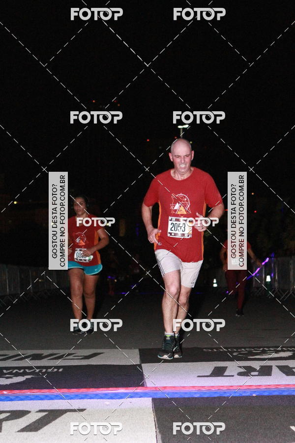 Buy your photos of the eventRun The Night - Rio de Janeiro on Fotop
