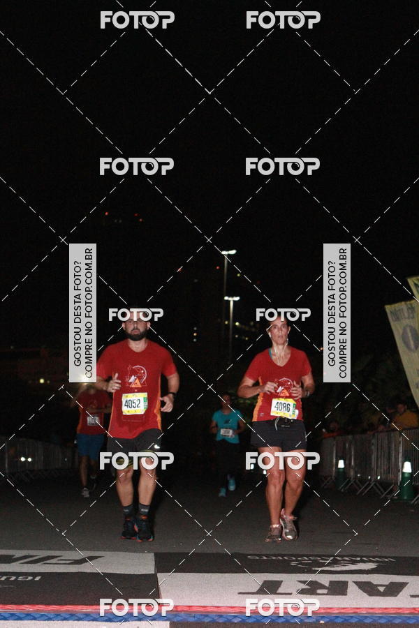 Buy your photos of the eventRun The Night - Rio de Janeiro on Fotop