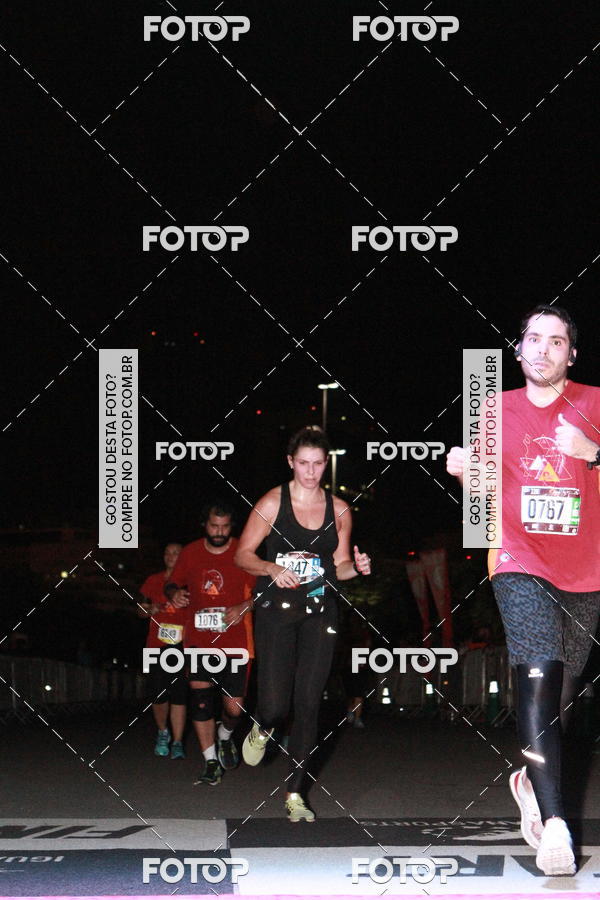 Buy your photos of the eventRun The Night - Rio de Janeiro on Fotop