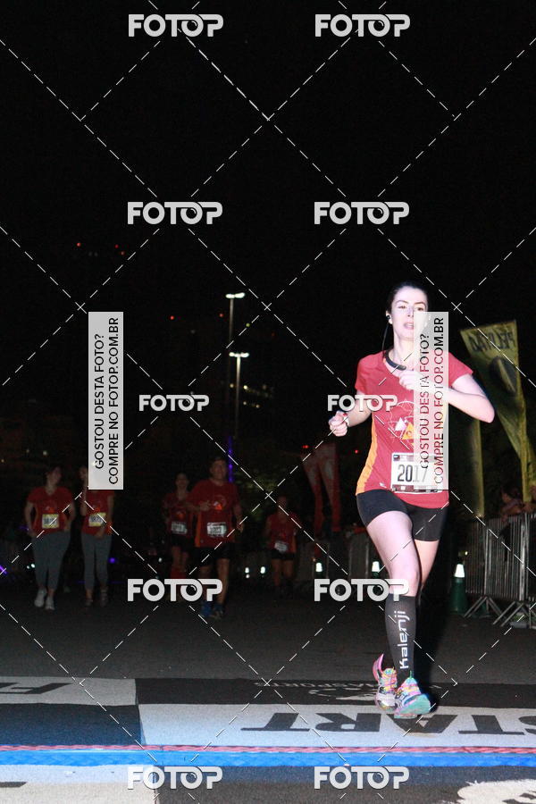 Buy your photos of the eventRun The Night - Rio de Janeiro on Fotop