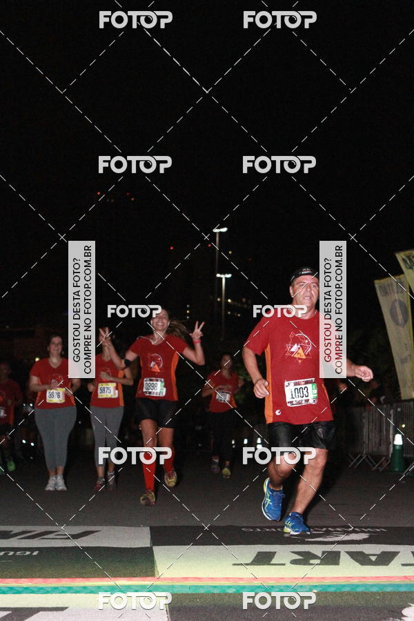 Buy your photos of the eventRun The Night - Rio de Janeiro on Fotop