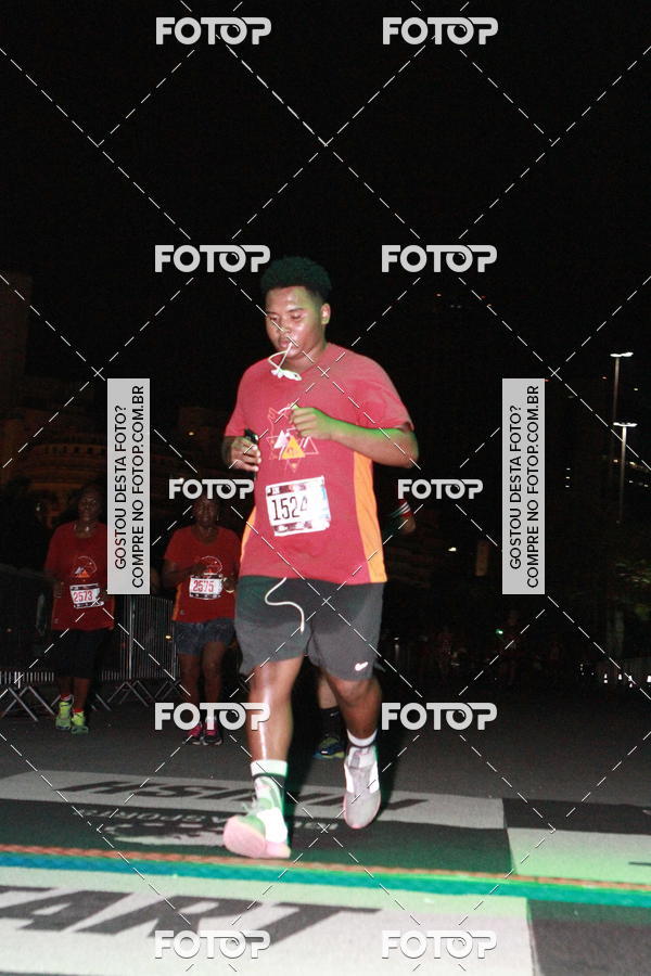 Buy your photos of the eventRun The Night - Rio de Janeiro on Fotop