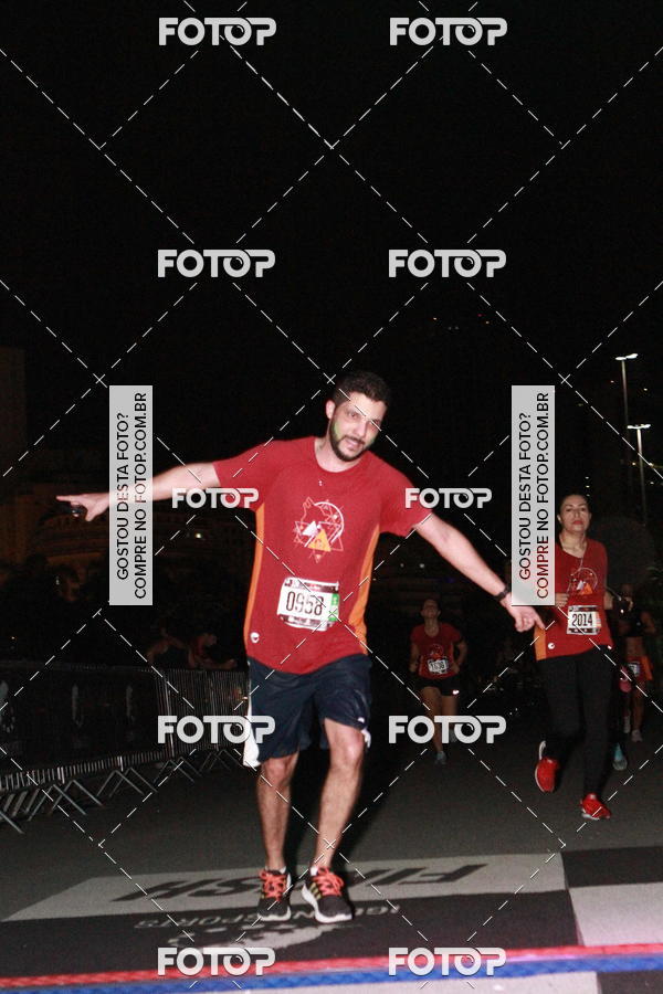 Buy your photos of the eventRun The Night - Rio de Janeiro on Fotop