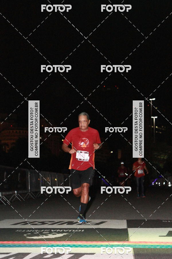 Buy your photos of the eventRun The Night - Rio de Janeiro on Fotop