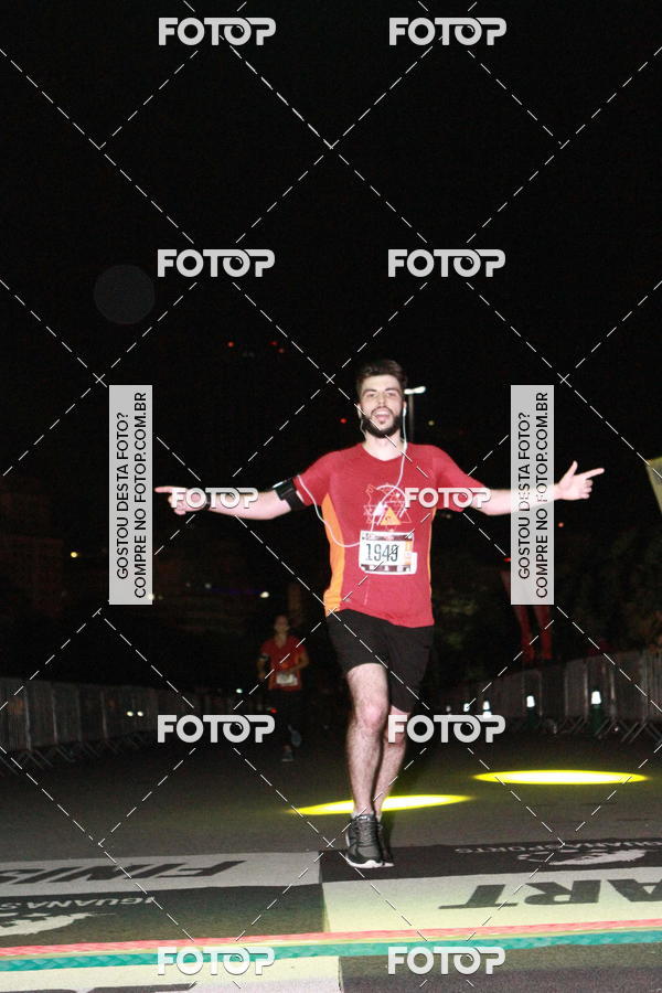Buy your photos of the eventRun The Night - Rio de Janeiro on Fotop