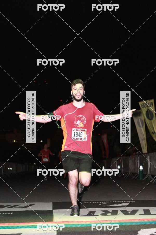 Buy your photos of the eventRun The Night - Rio de Janeiro on Fotop