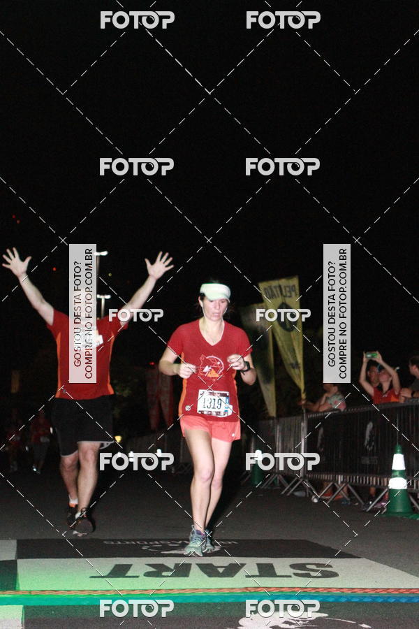 Buy your photos of the eventRun The Night - Rio de Janeiro on Fotop