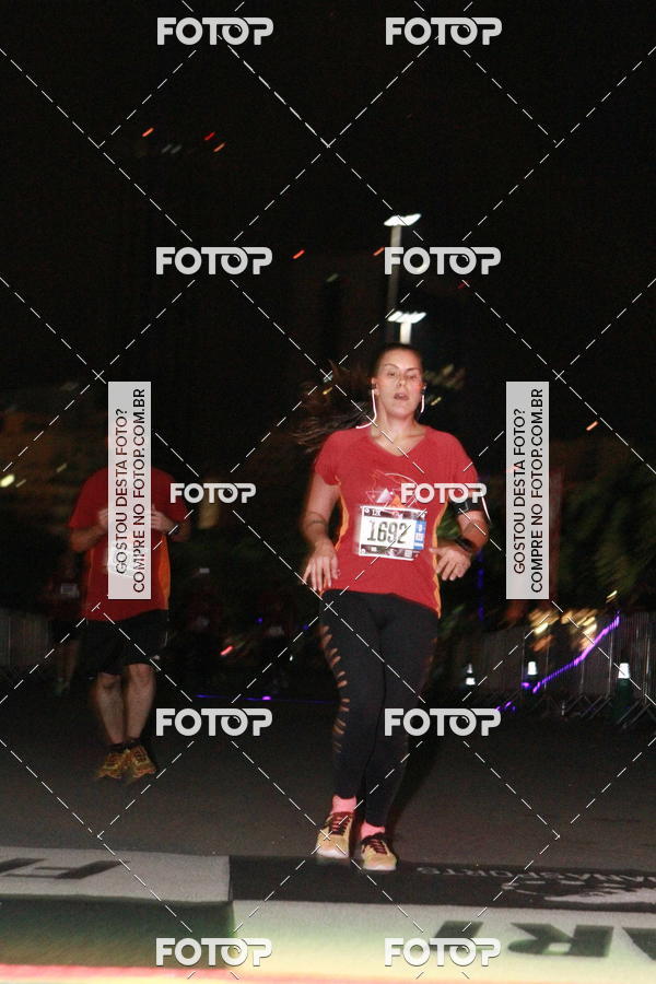Buy your photos of the eventRun The Night - Rio de Janeiro on Fotop