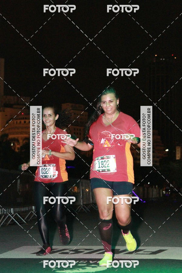 Buy your photos of the eventRun The Night - Rio de Janeiro on Fotop