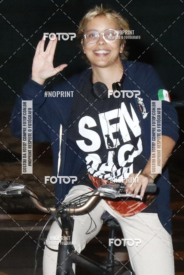 Buy your photos of the eventPEDALADA NOTURNA DO SESC AVENIDA PAULISTA 2020 - Equipe ASI on Fotop