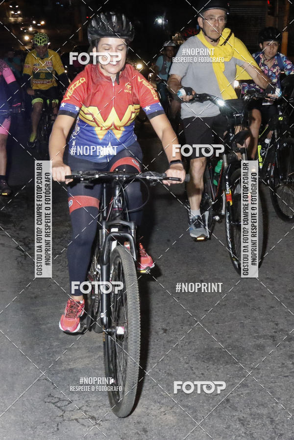Buy your photos of the eventPEDALADA NOTURNA DO SESC AVENIDA PAULISTA 2020 - Equipe ASI on Fotop
