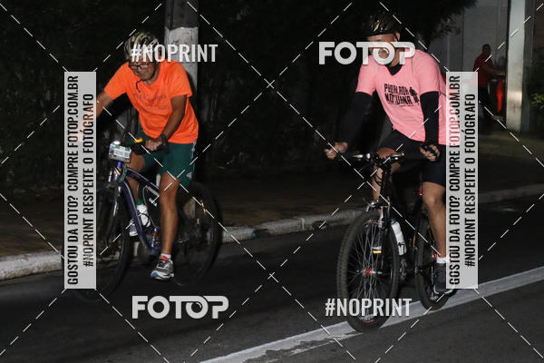 Buy your photos of the eventPEDALADA NOTURNA DO SESC AVENIDA PAULISTA 2020 - Equipe ASI on Fotop
