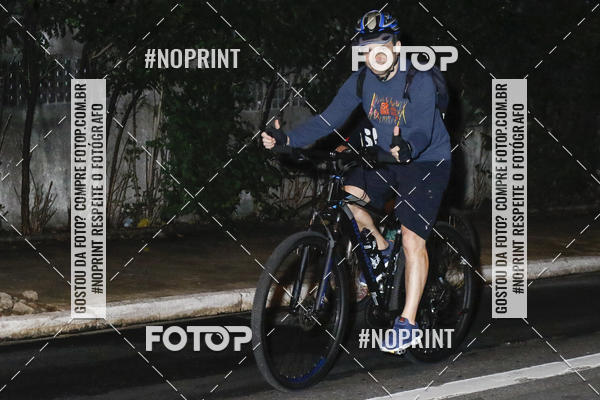 Buy your photos of the eventPEDALADA NOTURNA DO SESC AVENIDA PAULISTA 2020 - Equipe ASI on Fotop