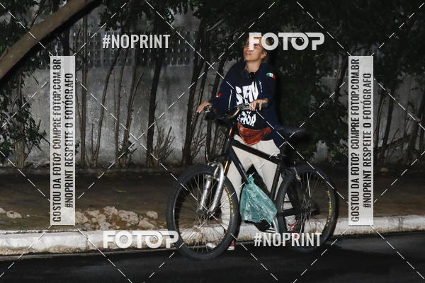 Buy your photos of the eventPEDALADA NOTURNA DO SESC AVENIDA PAULISTA 2020 - Equipe ASI on Fotop