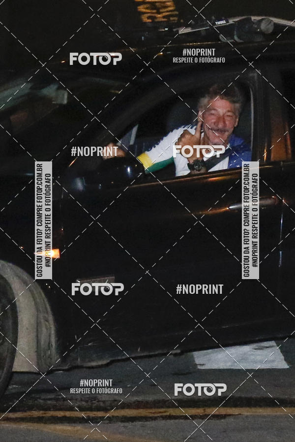 Buy your photos of the eventPEDALADA NOTURNA DO SESC AVENIDA PAULISTA 2020 - Equipe ASI on Fotop