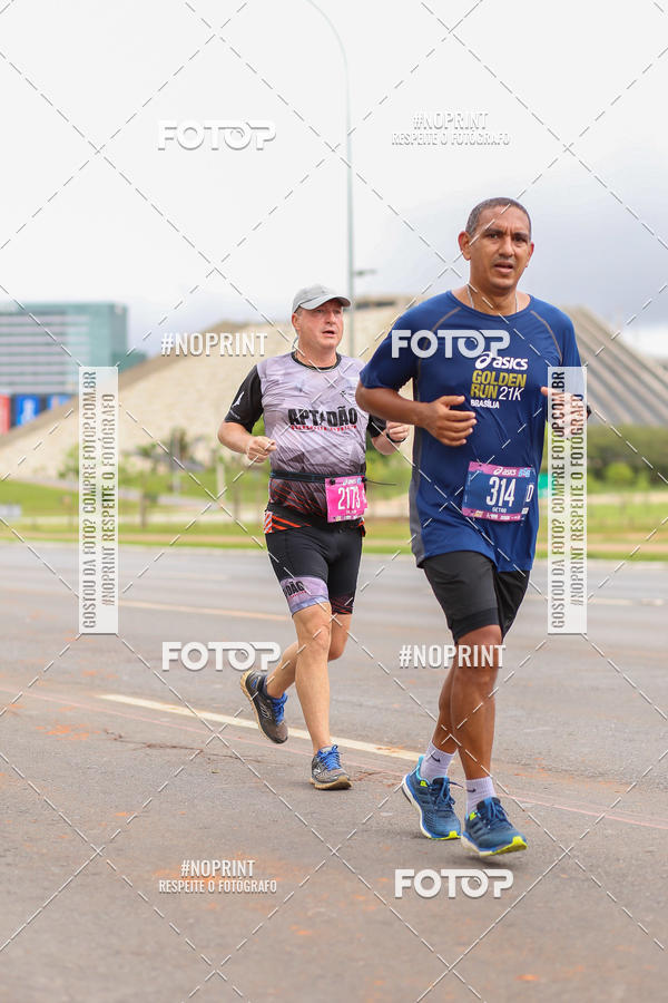 Compre as suas fotos do eventoASICS Golden Run - Bras�lia no Fotop