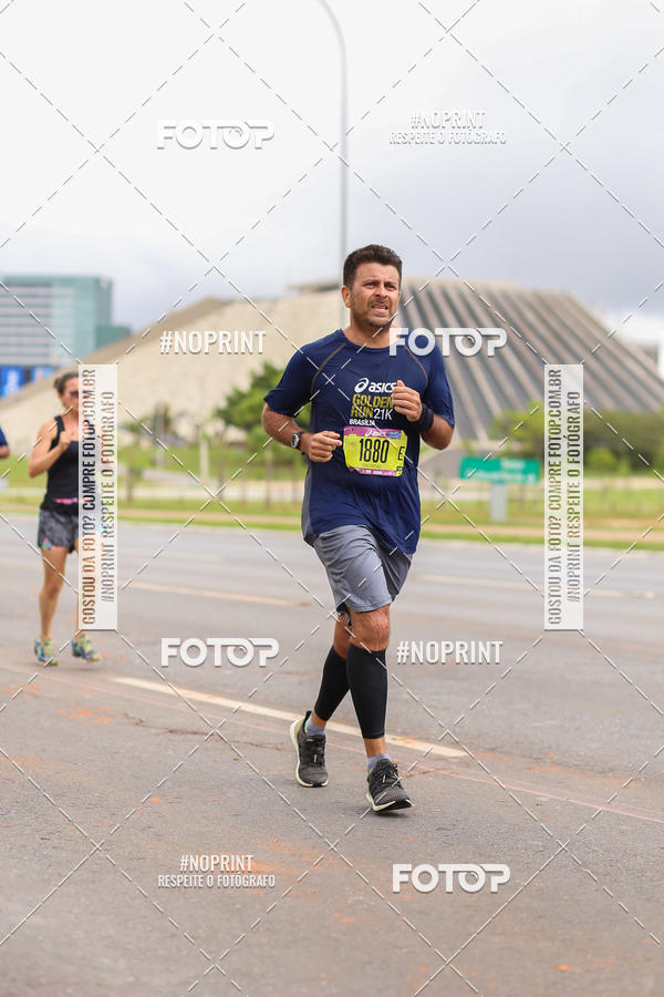 Compre as suas fotos do eventoASICS Golden Run - Bras�lia no Fotop