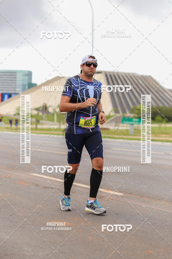 Buy your photos of the eventASICS Golden Run - Bras�lia on Fotop