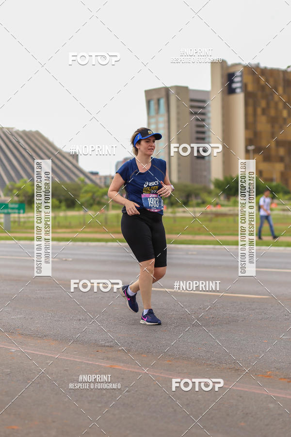 Compre as suas fotos do eventoASICS Golden Run - Bras�lia no Fotop