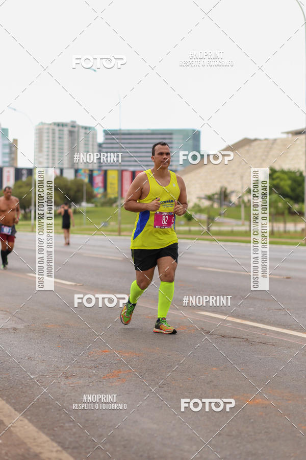 Compre as suas fotos do eventoASICS Golden Run - Bras�lia no Fotop